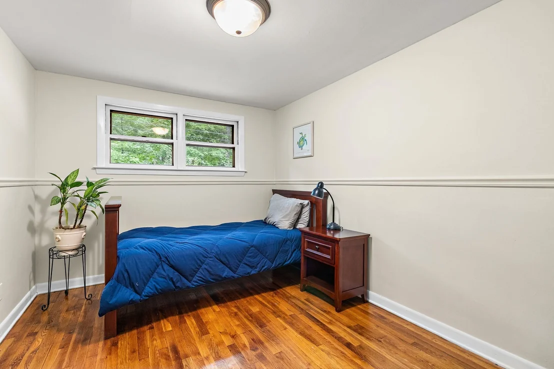 Photo of 266 Harvard Road