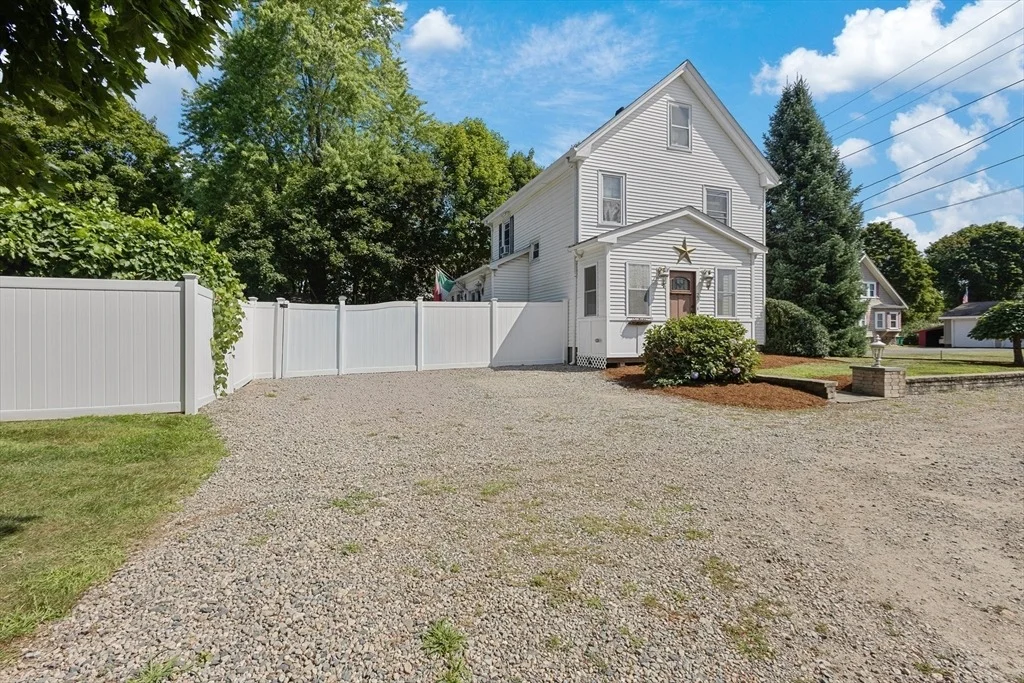 Photo of 27 Bliss Ave
