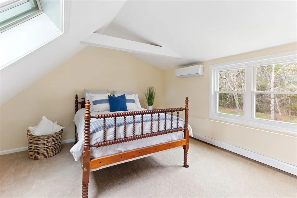 Photo of 17 Weaver St