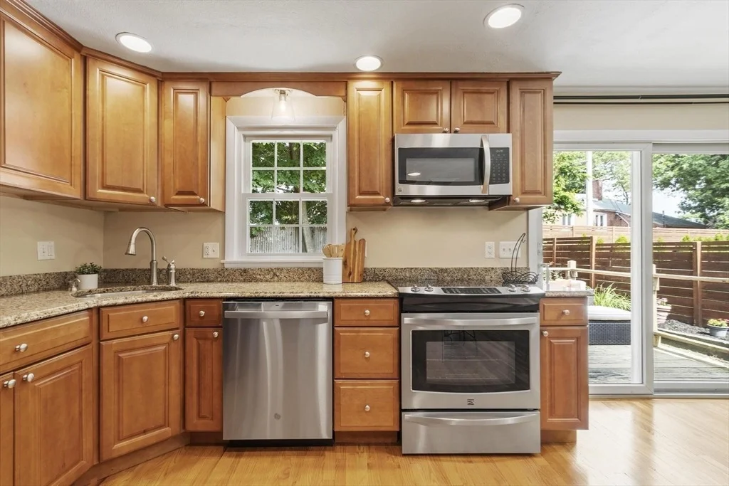 Photo of 283 Florence Ave
