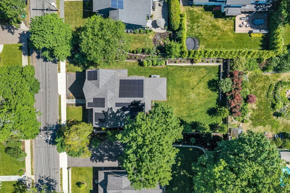 Photo of 98 Beethoven Ave