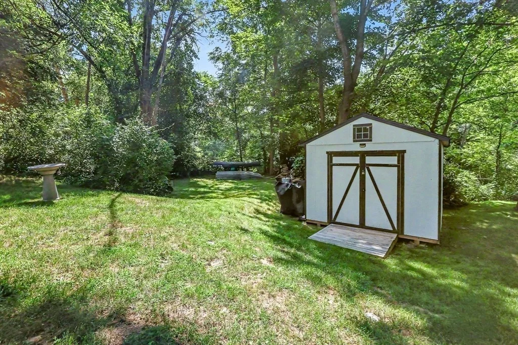 Photo of 33 Longley Rd