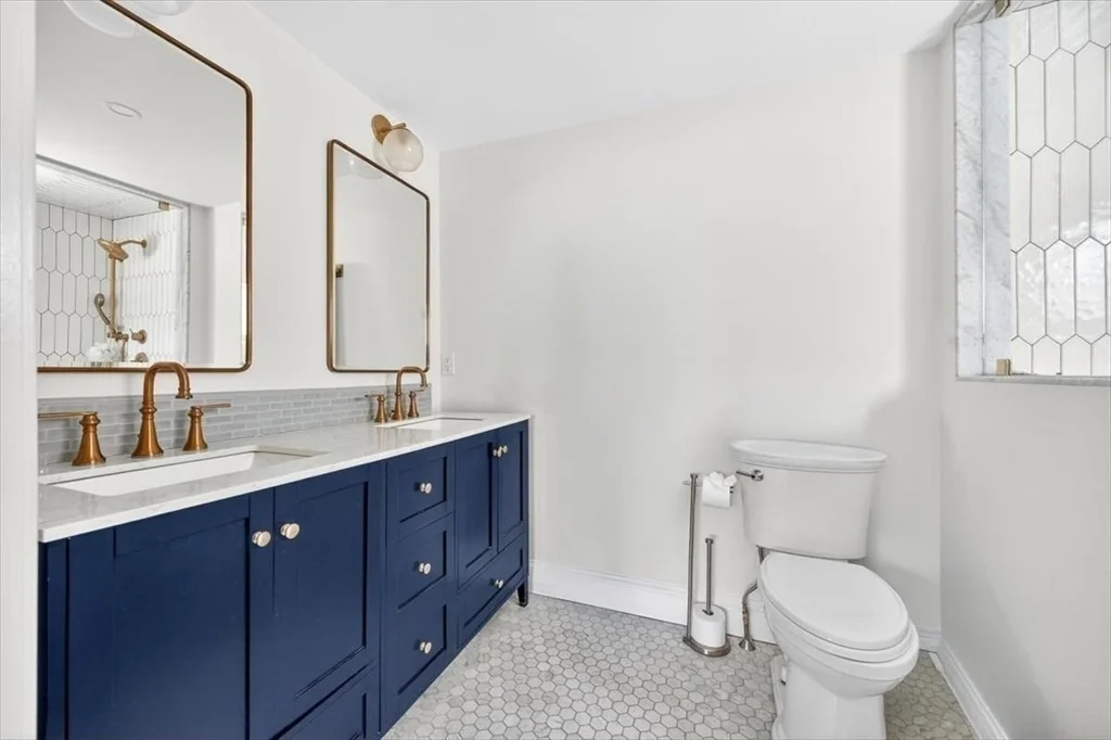 Photo of 51 Elm St