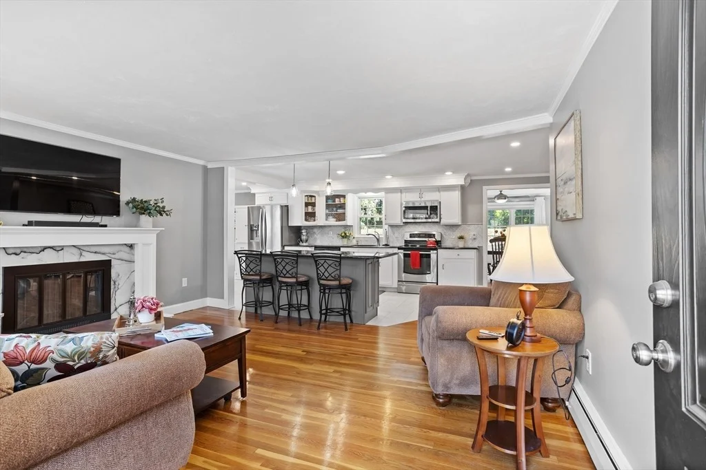 Photo of 6 Belmont Dr