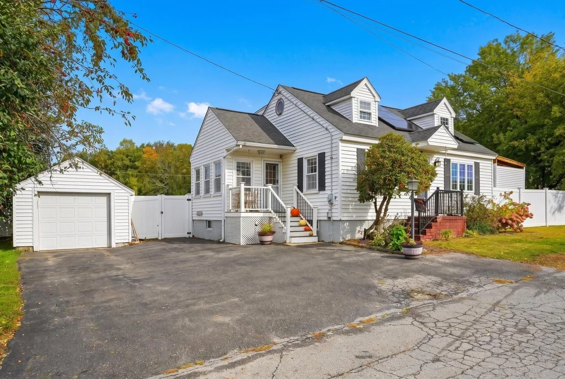 Photo of 40 Rossi St