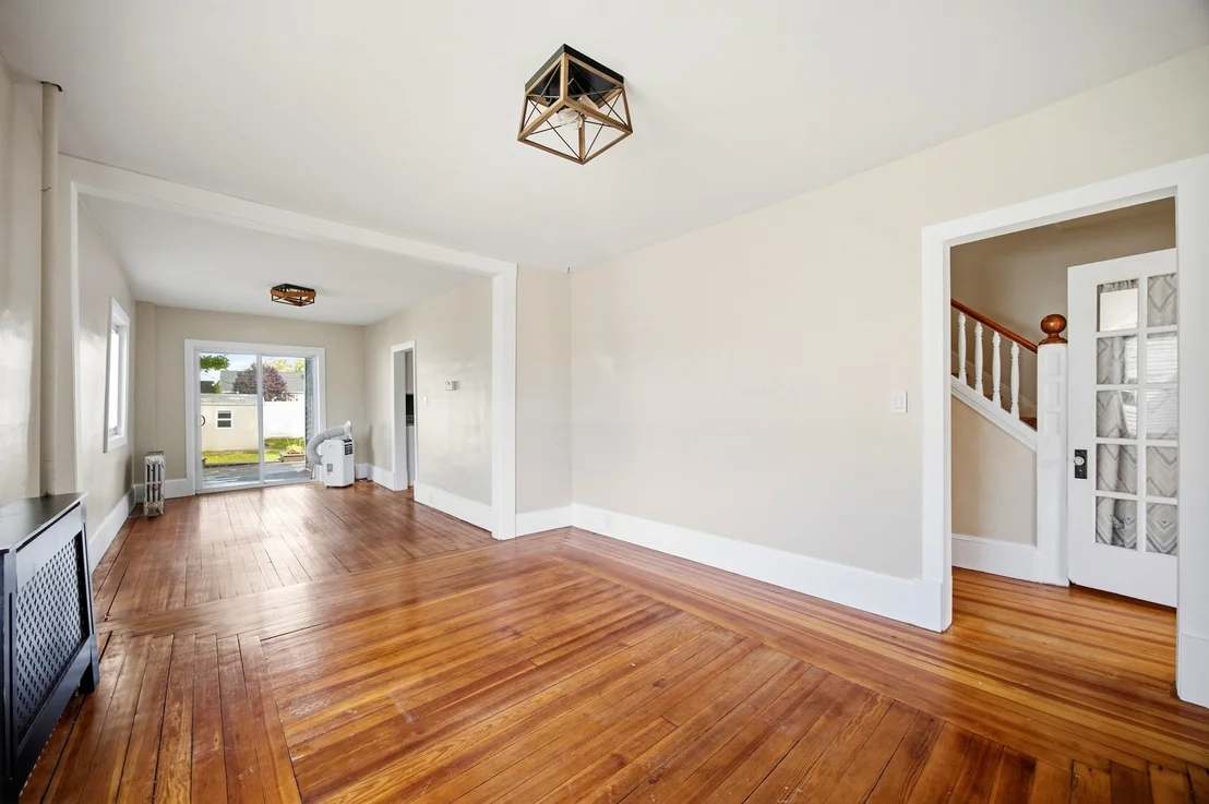 Photo of 96 Catherine St