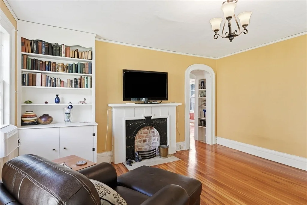 Photo of 6 Nash Hill Rd
