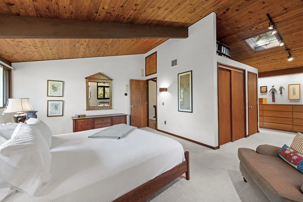 Photo of 7 Carmel Circle