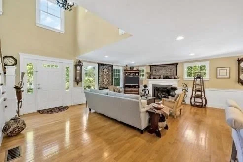 Photo of 146 James Cir