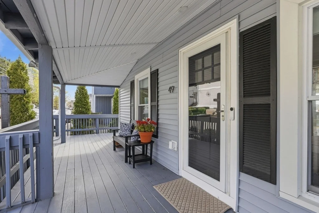 Photo of 49 Bay Street