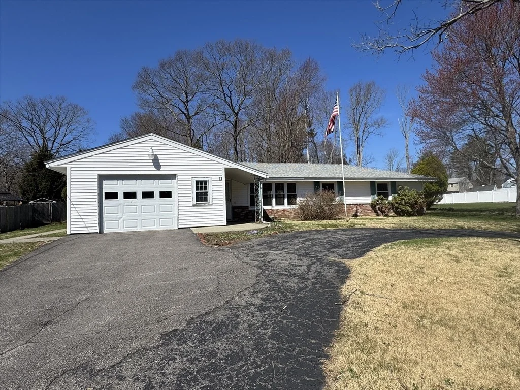 Photo of 12 Dix Rd