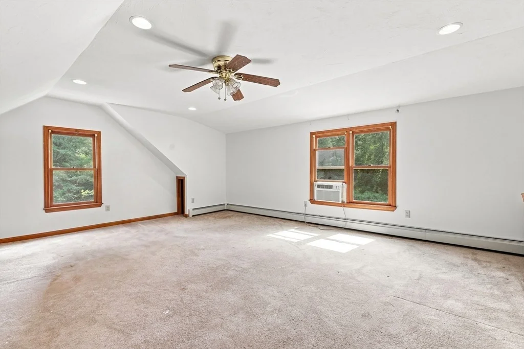 Photo of 69 White Pond Rd