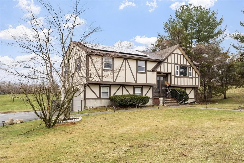 Photo of 17 Horseshoe Rd