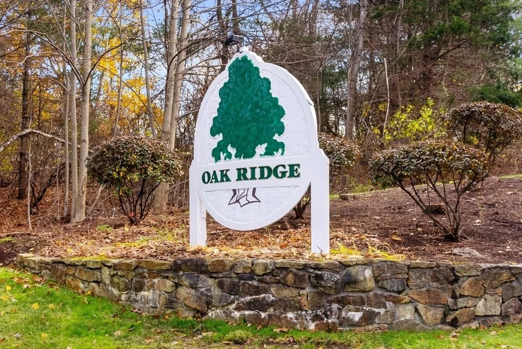 Photo of Unit 7 at 5 Oak Ridge Dr