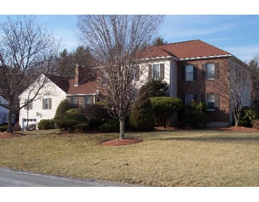 Photo of 15 Orchard Crossing
