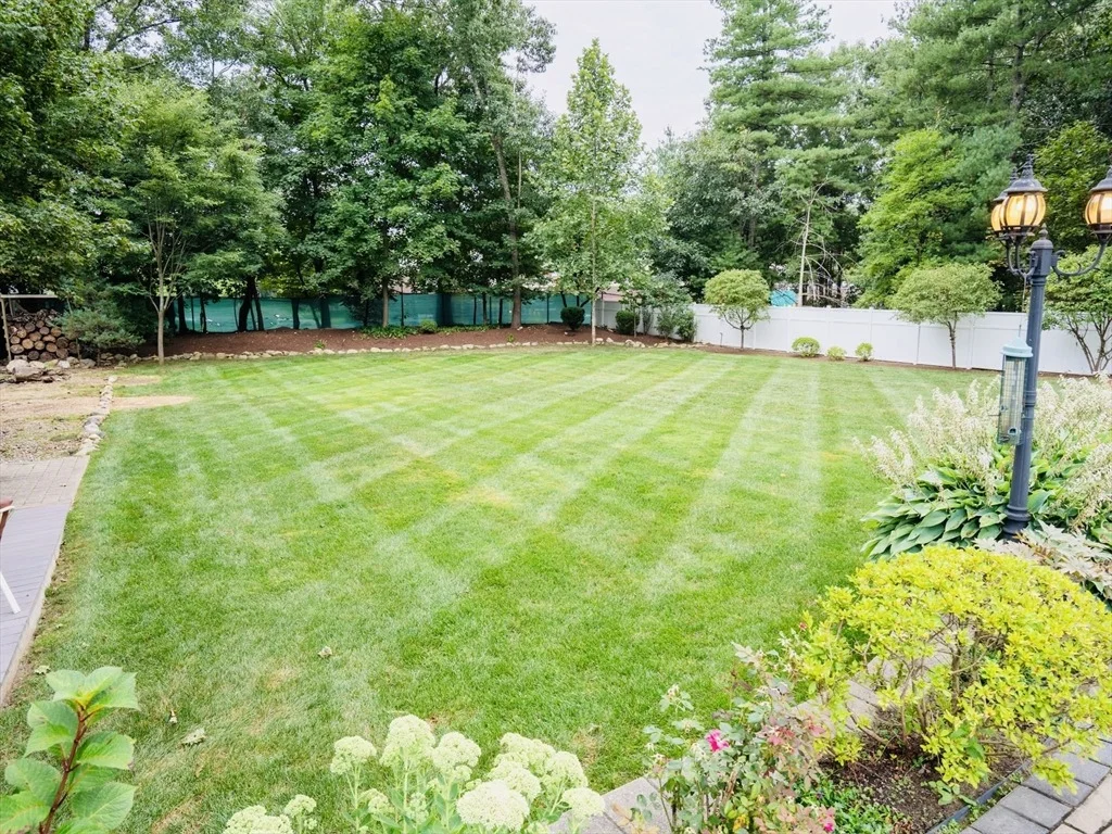 Photo of 21 Helen Dr