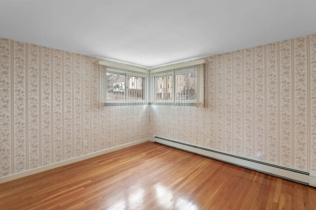 Photo of 11 Netherton Ave