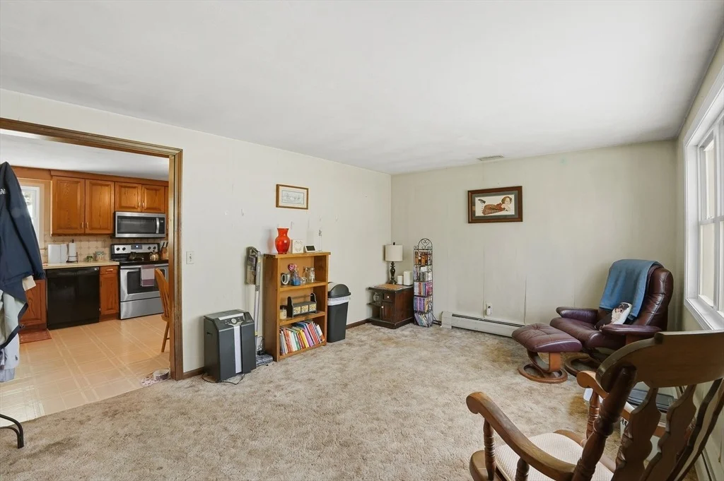 Photo of 6 Bayview Avenue