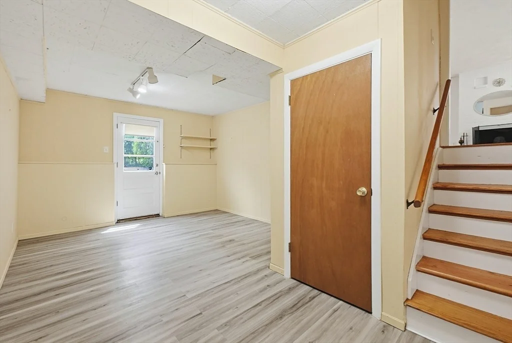 Photo of 350 Central Street