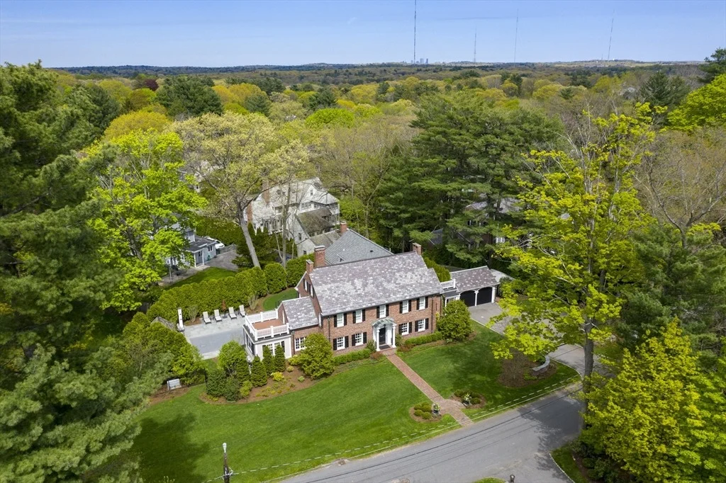 Photo of 10 Clark Rd