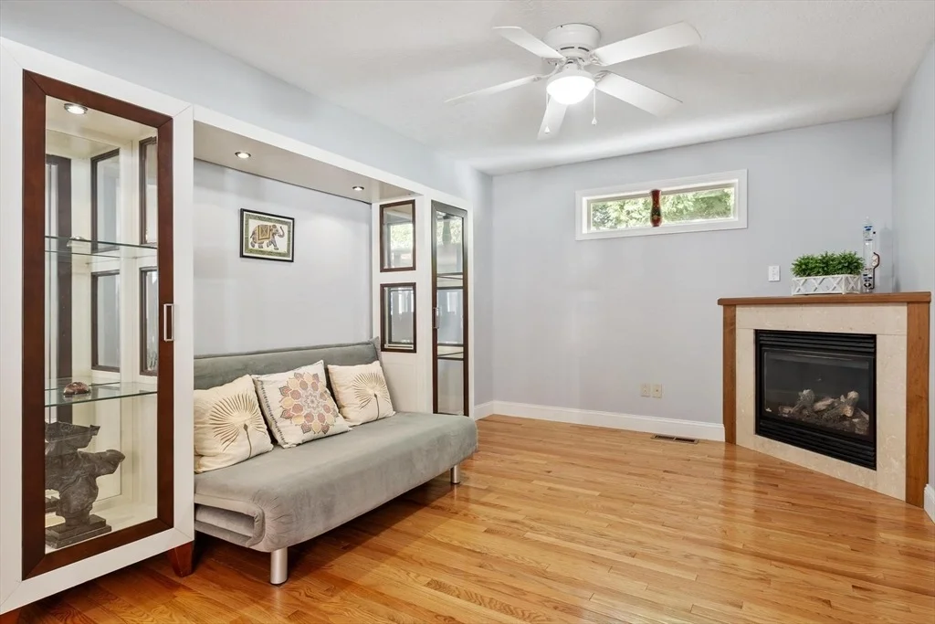 Photo of 15 Pinebrook Dr