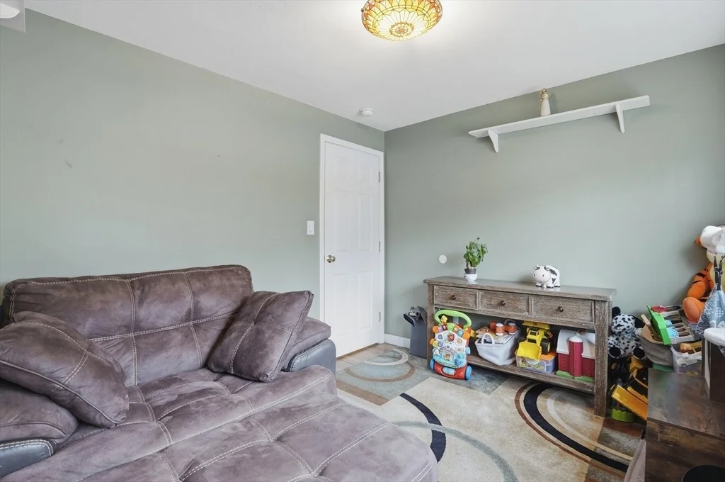Photo of 35 Armstrong Circle
