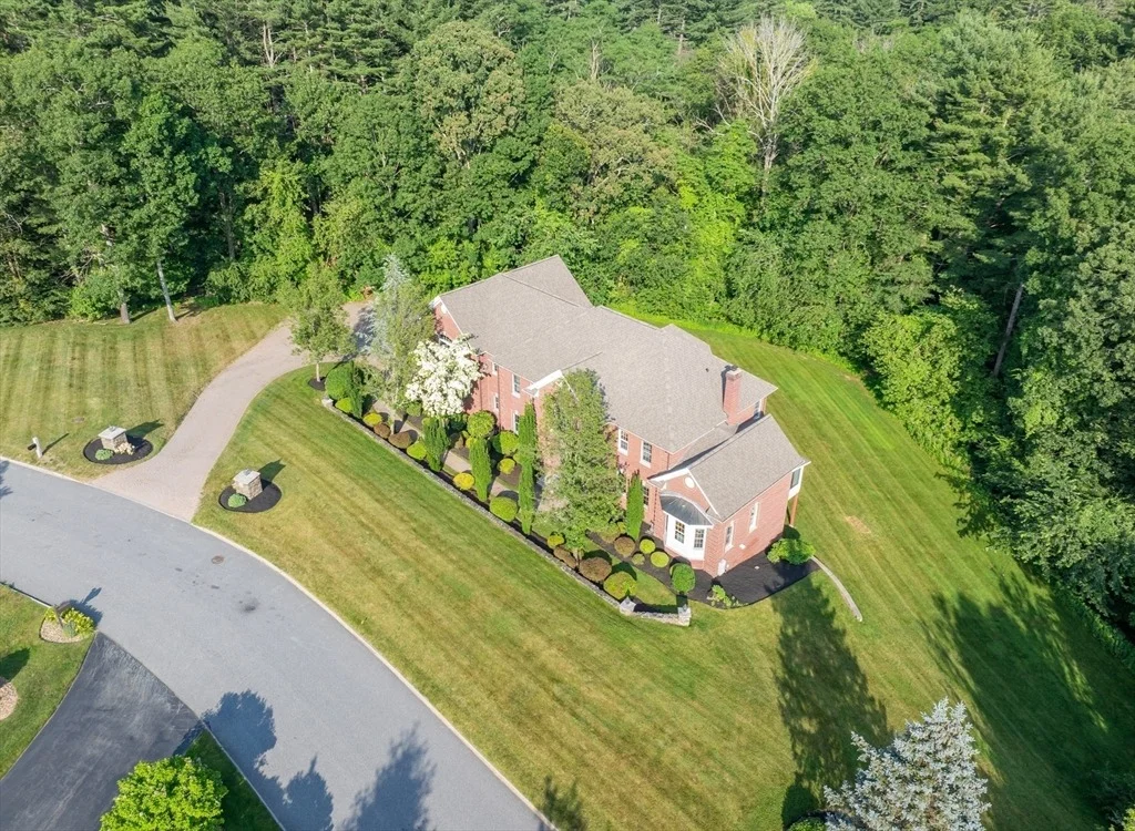 Photo of 2 Regency Ridge