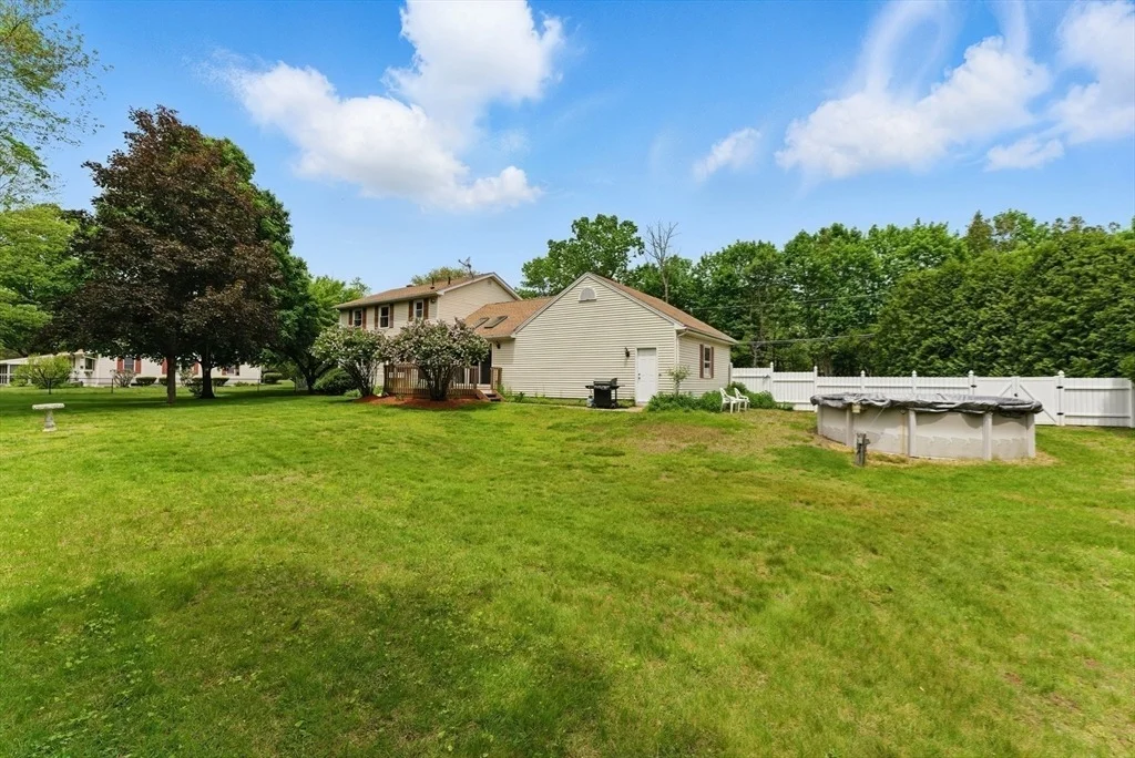 Photo of 237 Bay Road