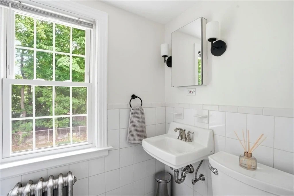 Photo of 4 Ponkapoag Way