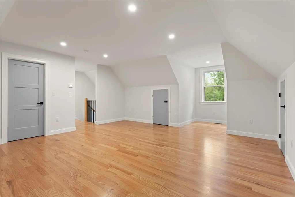 Photo of 7 Four Acre Drive