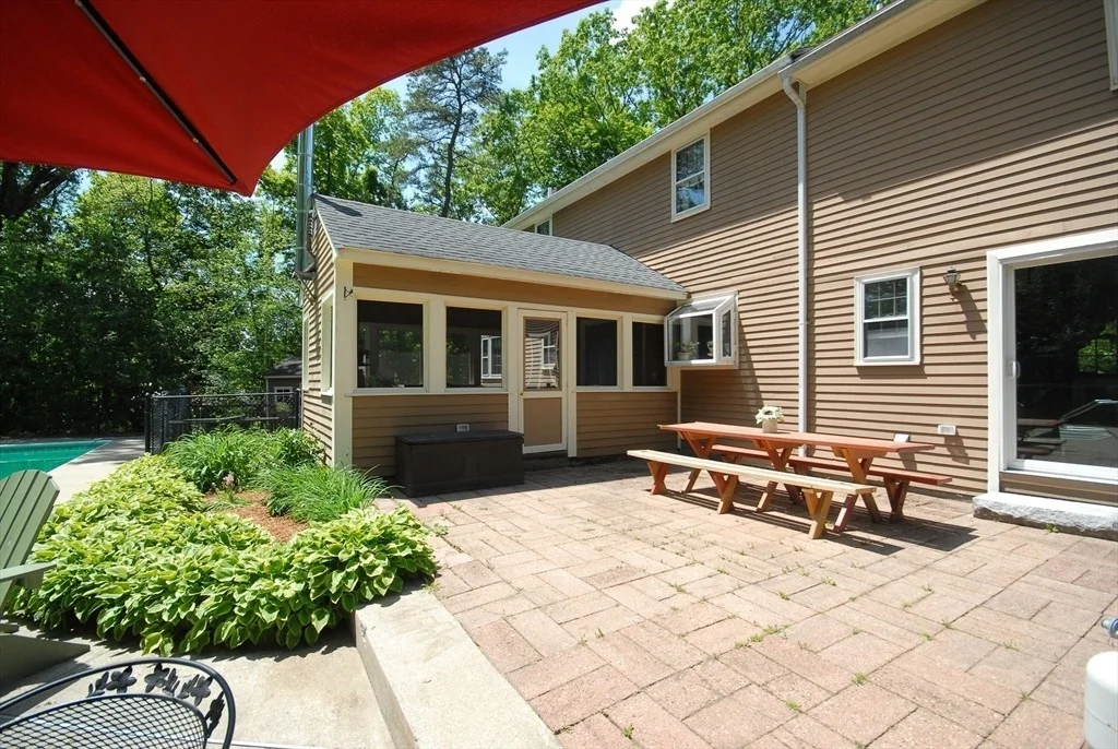 Photo of 7 Country Ln