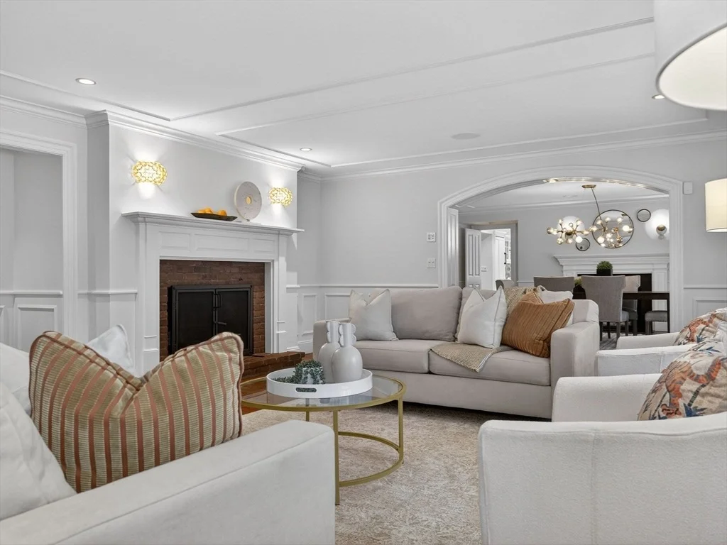 Photo of 12 Winding River Cir