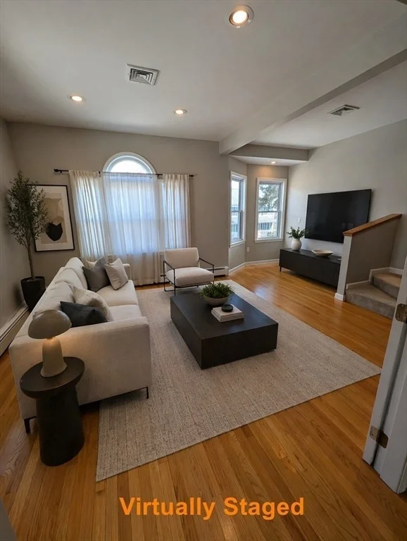 Photo of Unit 3 at 6-8 Devon Avenue