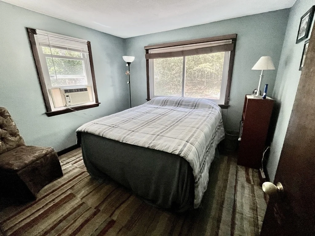 Photo of 160 Thatcher Rd