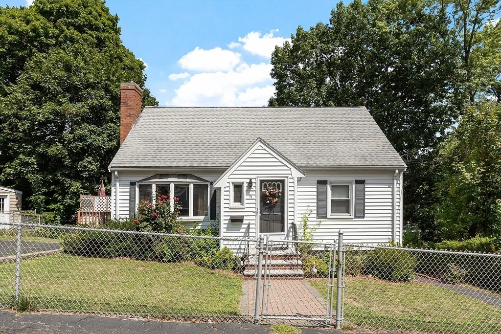 Photo of 31 Spring View Dr