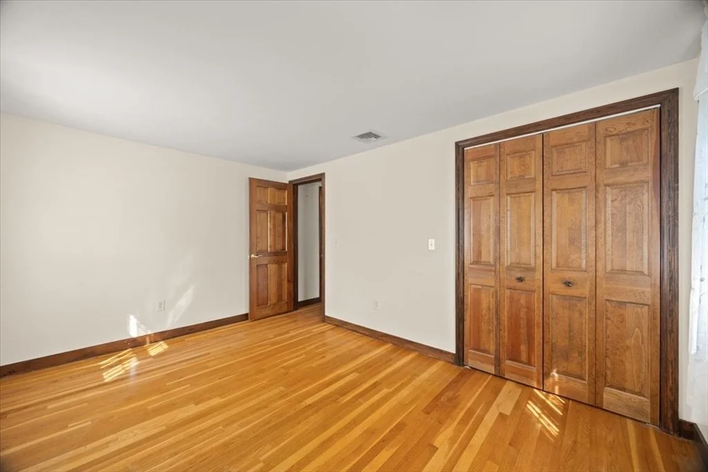 Photo of 158 Duffy Dr