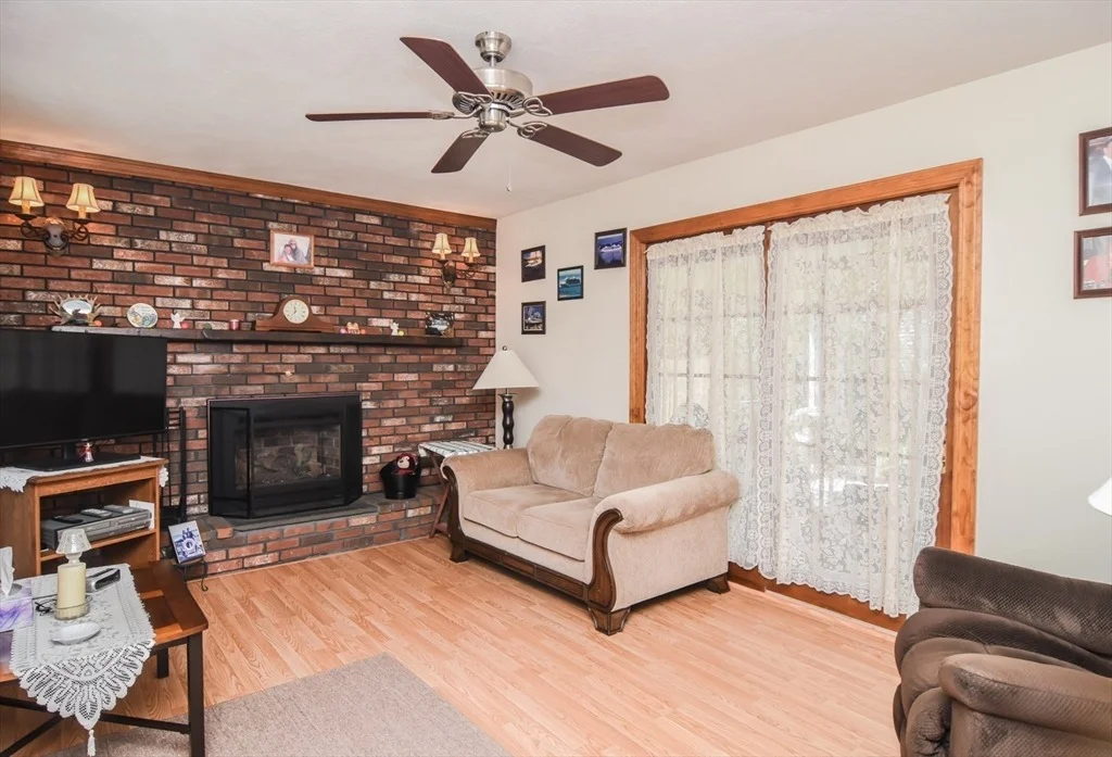 Photo of 115 Staples Street