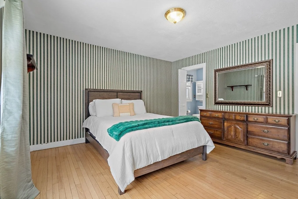 Photo of 79 Royce Rd