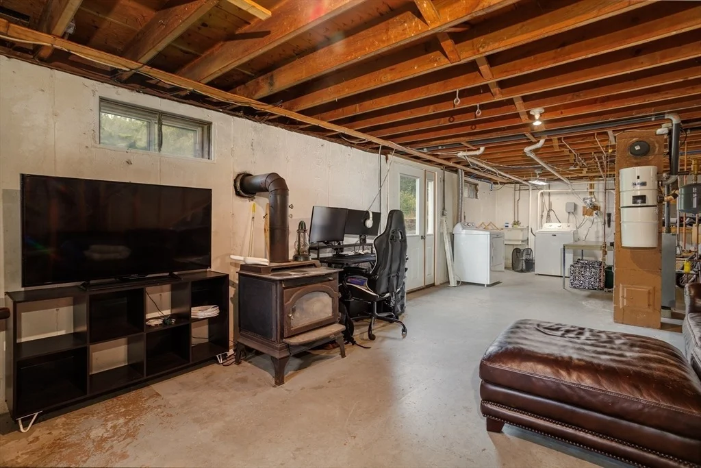 Photo of 25 Ellis Road