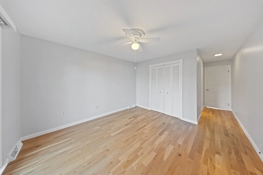 Photo of 86 Willow Brook Drive