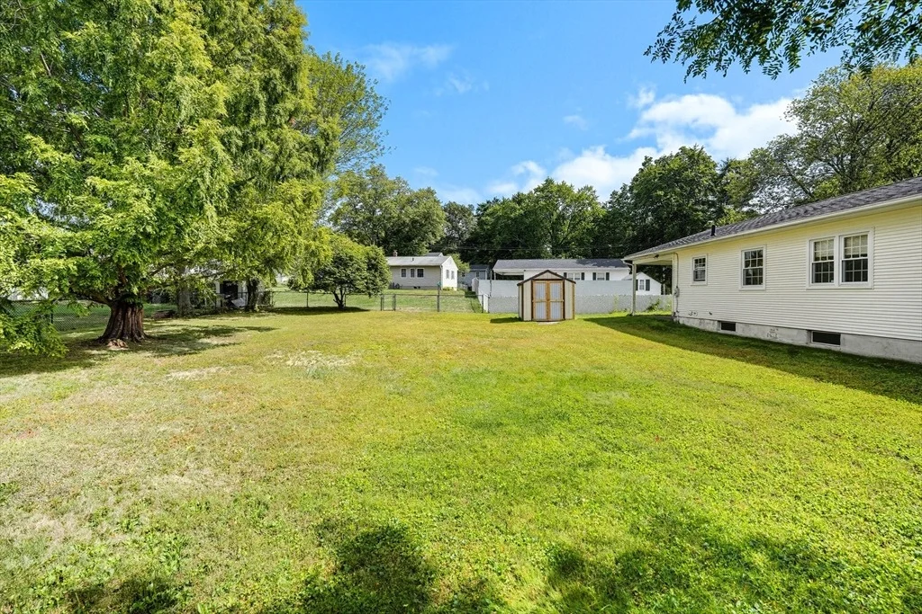 Photo of 89 Meadowbrook Rd