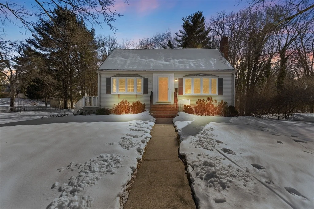 Photo of 39 Macdonald Cir