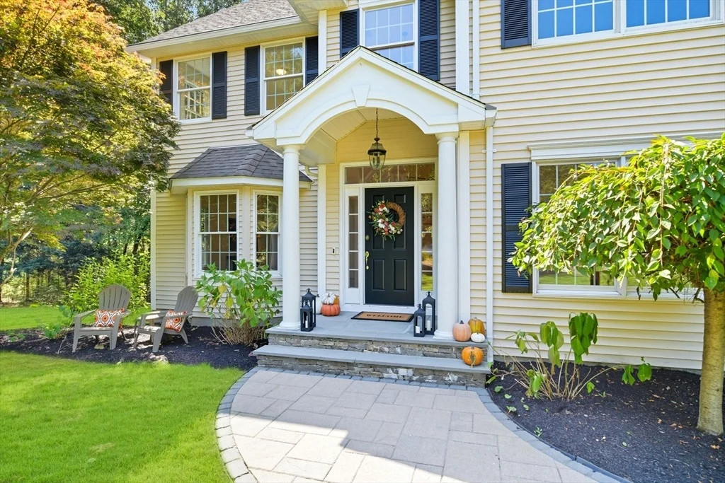 Photo of 19 Bellows Rd