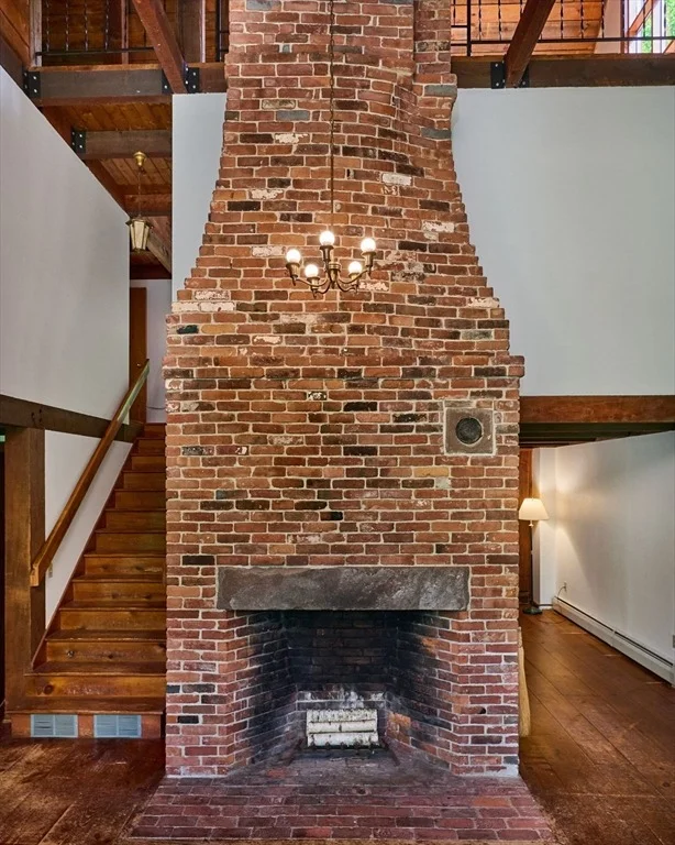 Photo of 102 Chestnut Hill Loop