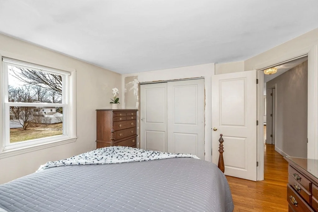 Photo of 49 Oak St