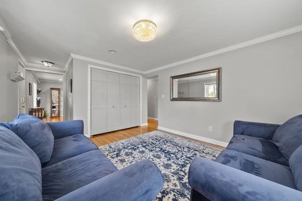 Photo of 2 Sonrel St
