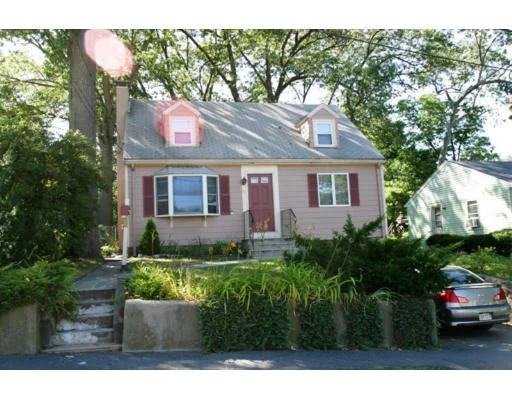 Photo of 90 Prentice St