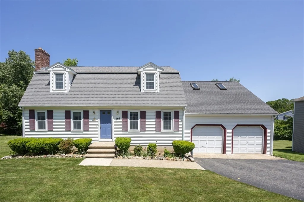Photo of 165 Roundtop Rd