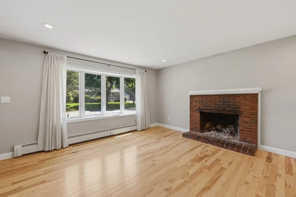 Photo of 14 Hemlock Drive