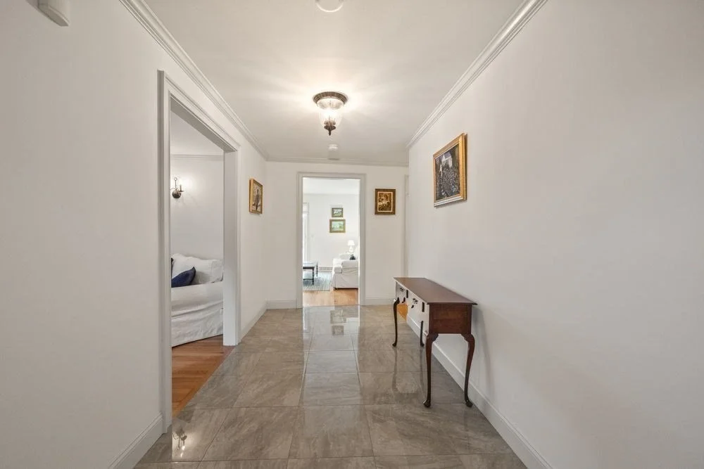 Photo of 307 Riverview Dr